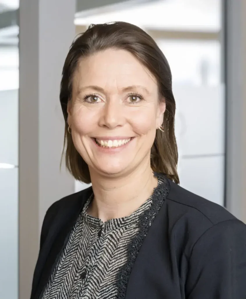 Christa Lodahl Christa Lodahl